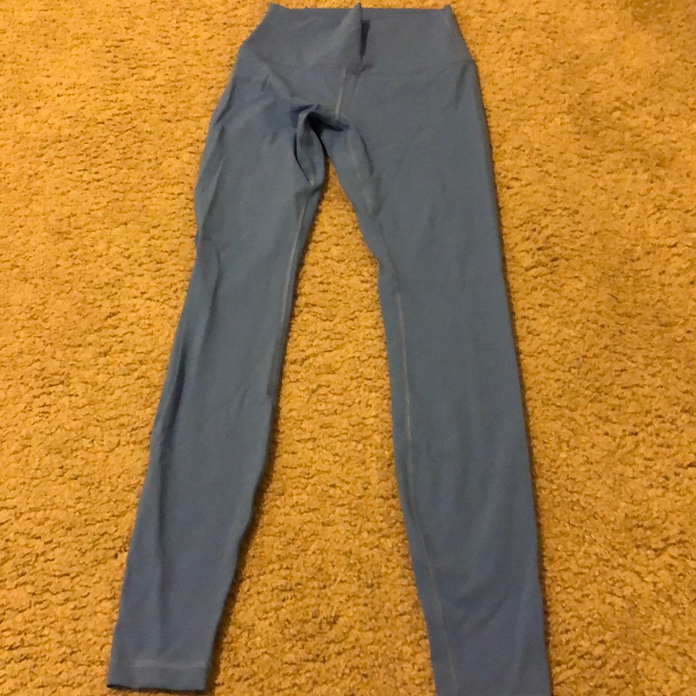 Lululemon Wunder Under High-Rise Tight 28" bright blue leggings size 4